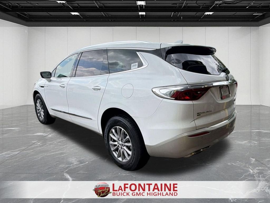 2023 Buick Enclave Essence