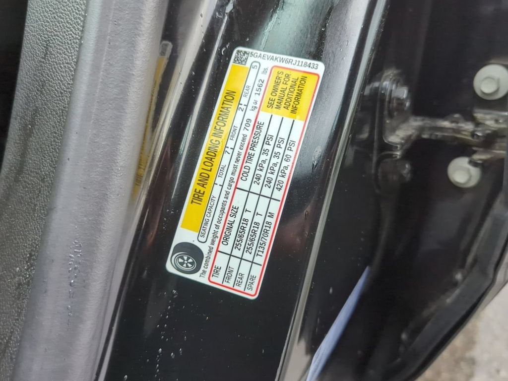 2024 Buick Enclave Essence