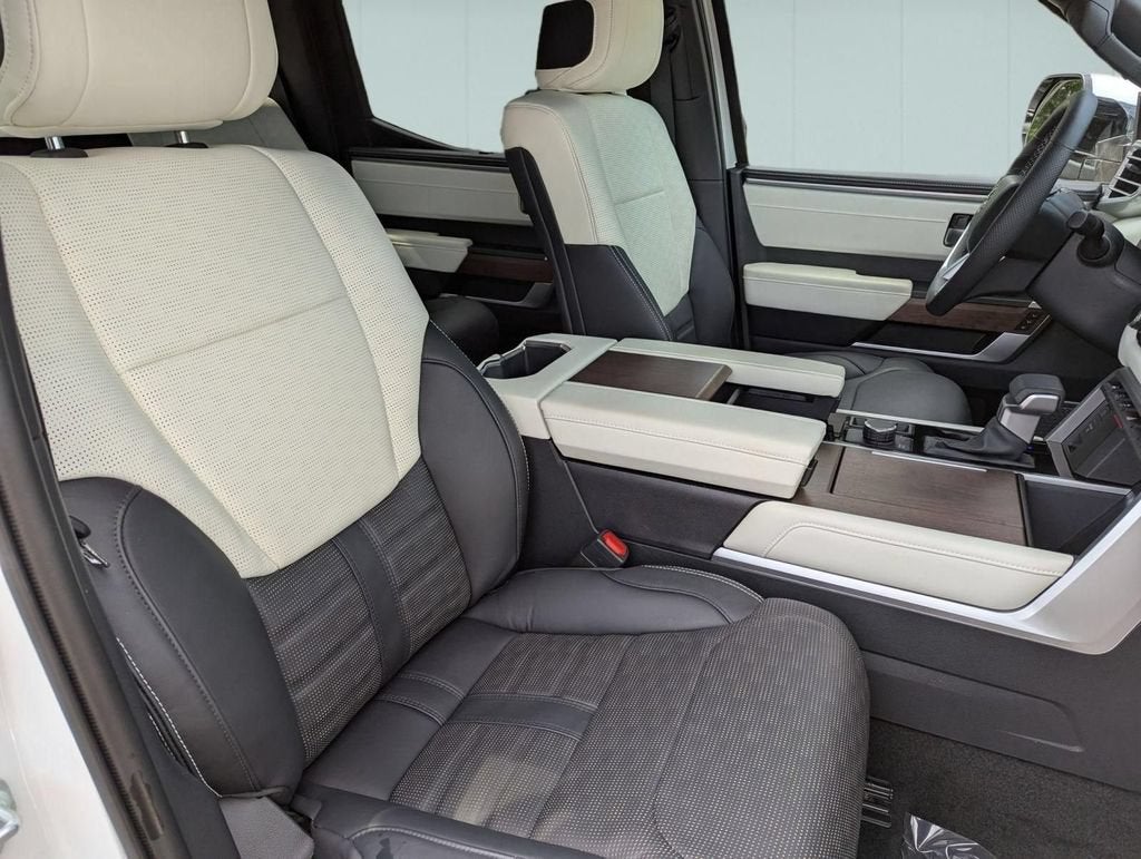 2023 Toyota Tundra Hybrid Capstone
