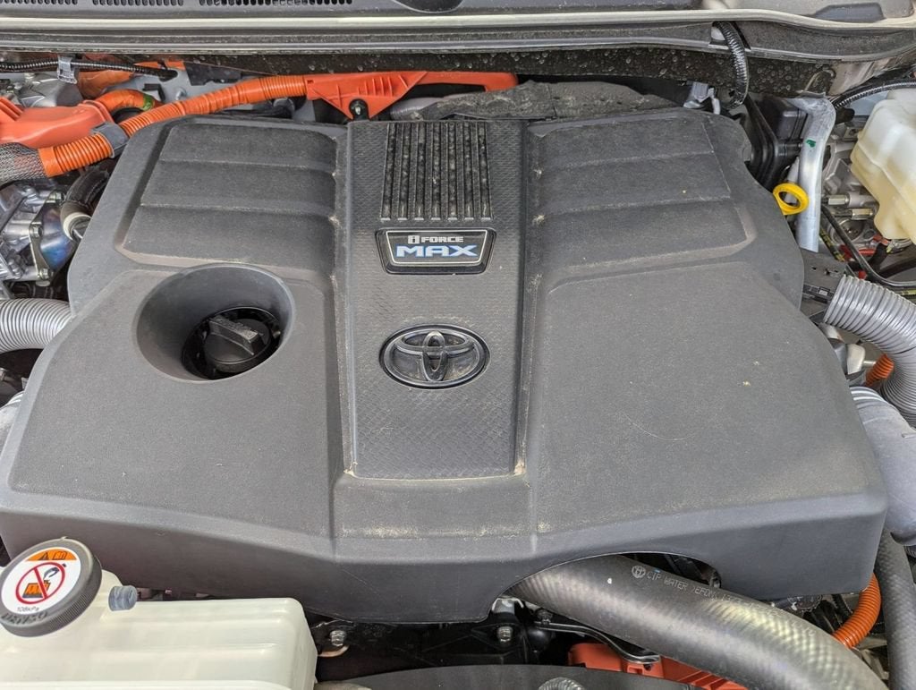 2023 Toyota Tundra Hybrid Capstone