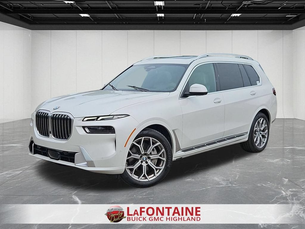 2023 BMW X7