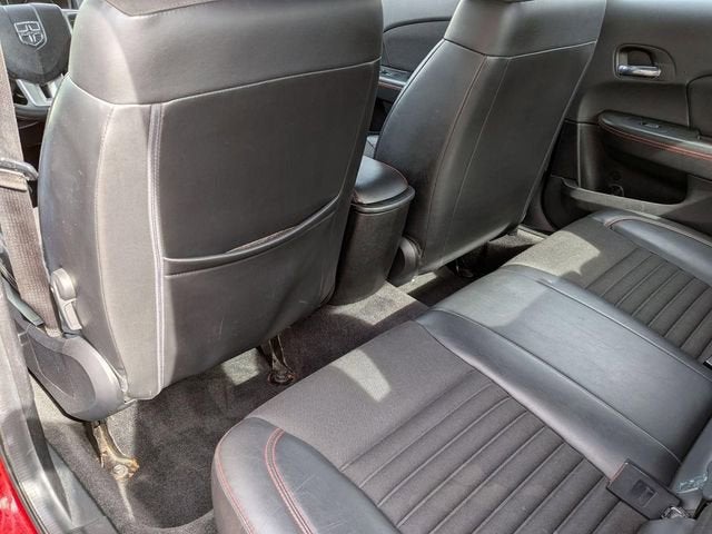 2013 Dodge Avenger R/T