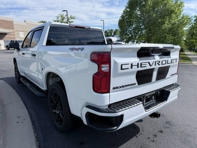 2021 Chevrolet Silverado 1500 Custom