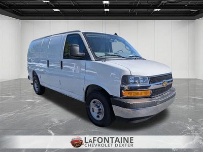 2025 Chevrolet Express Cargo WT