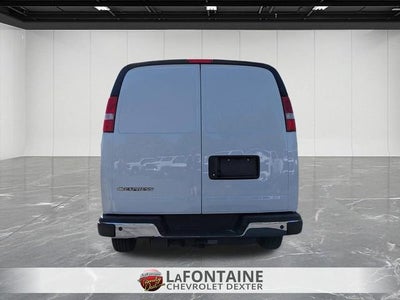 2025 Chevrolet Express Cargo WT