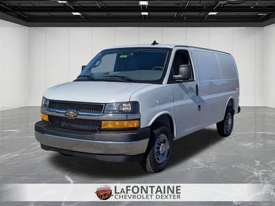 2025 Chevrolet Express Cargo WT