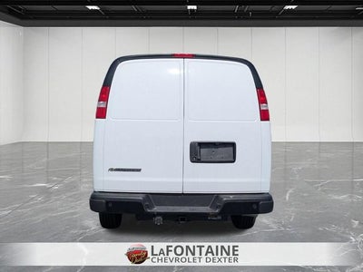 2025 Chevrolet Express Cargo WT