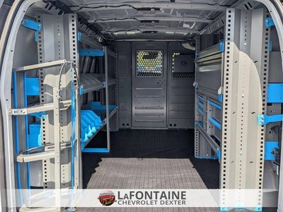 2025 Chevrolet Express Cargo WT