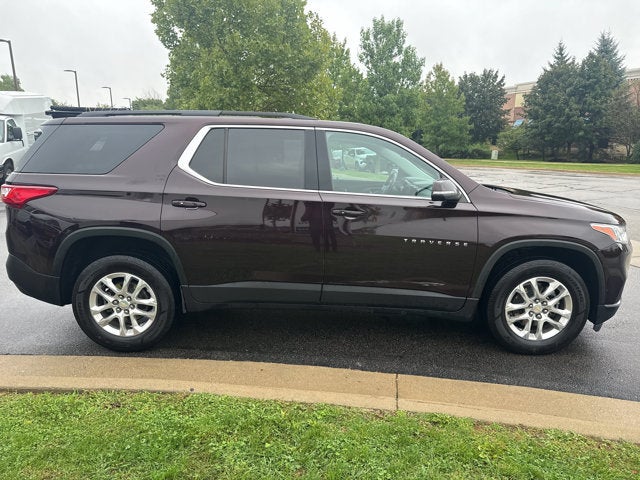 2021 Chevrolet Traverse LT Cloth