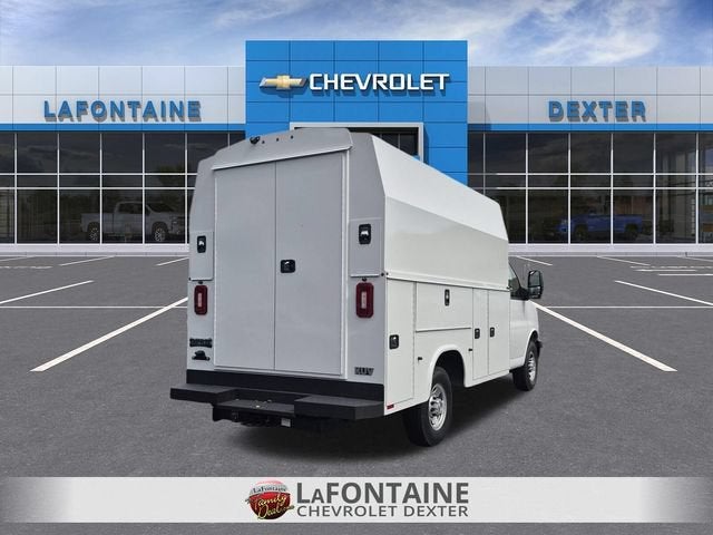 2026 Chevrolet Express Cutaway 3500 1WT