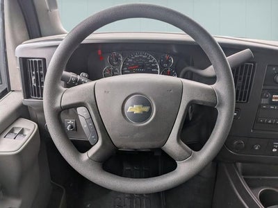 2026 Chevrolet Express Cutaway 3500 1WT