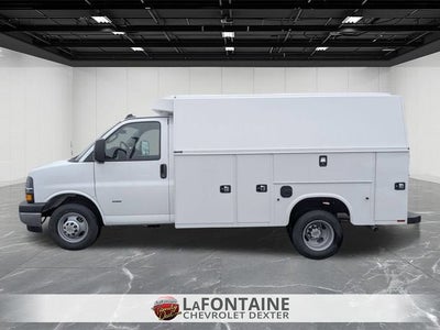 2026 Chevrolet Express Cutaway 3500 1WT