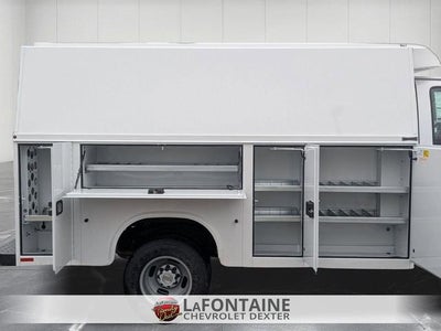 2026 Chevrolet Express Cutaway 3500 1WT