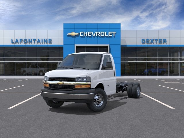 2026 Chevrolet Express Cutaway 4500 2WT