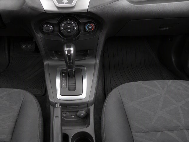 2013 Ford Fiesta SE