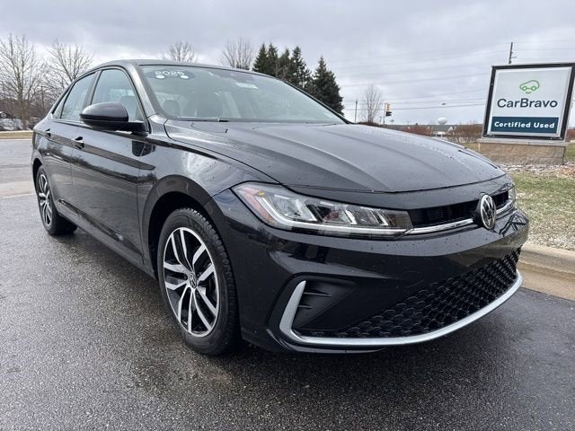 2025 Volkswagen Jetta SE