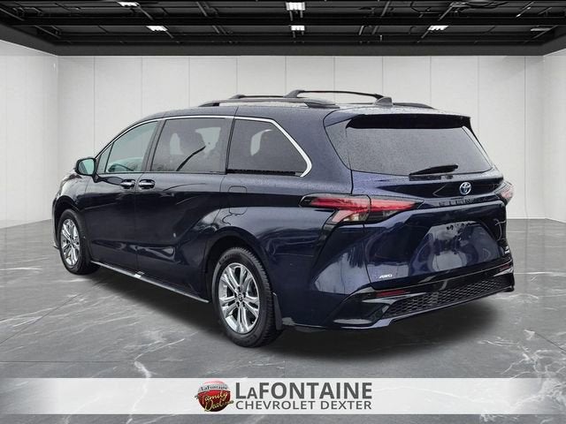 2022 Toyota Sienna XSE