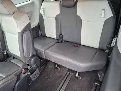 2022 Toyota Sienna XSE