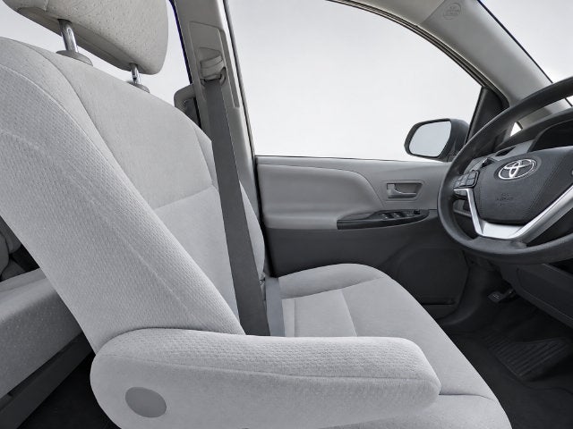 2017 Toyota Sienna LE