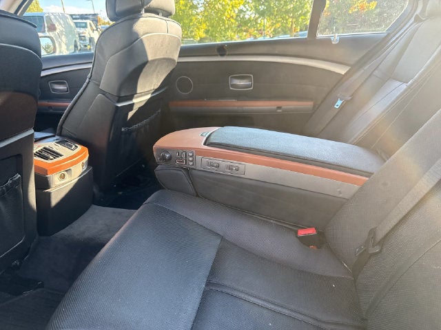 2004 BMW 7 Series 745Li