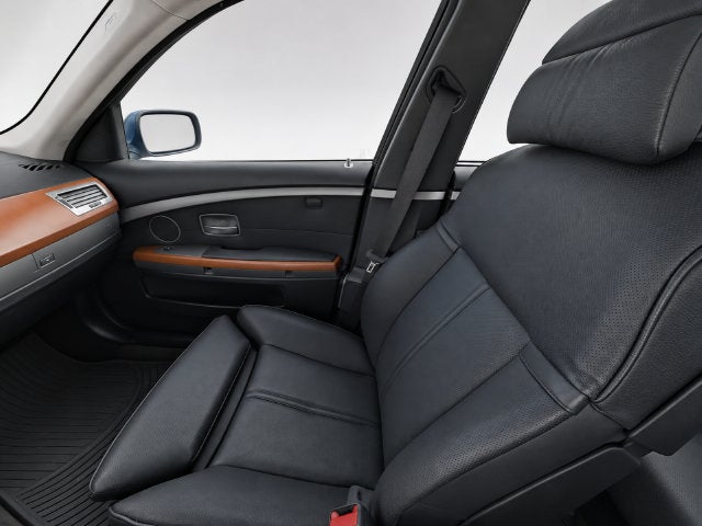 2004 BMW 7 Series 745Li