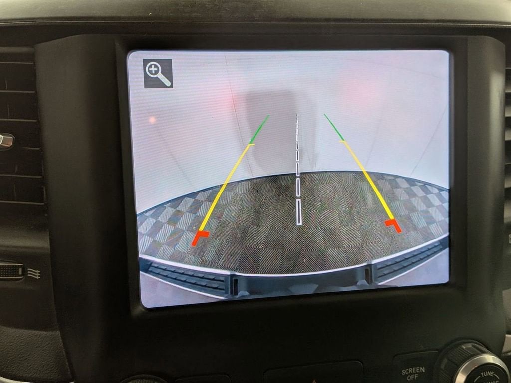 2020 RAM 1500 Big Horn Crew Cab 4x4 5'7" Box