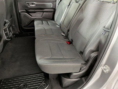 2020 RAM 1500 Big Horn Crew Cab 4x4 5'7" Box