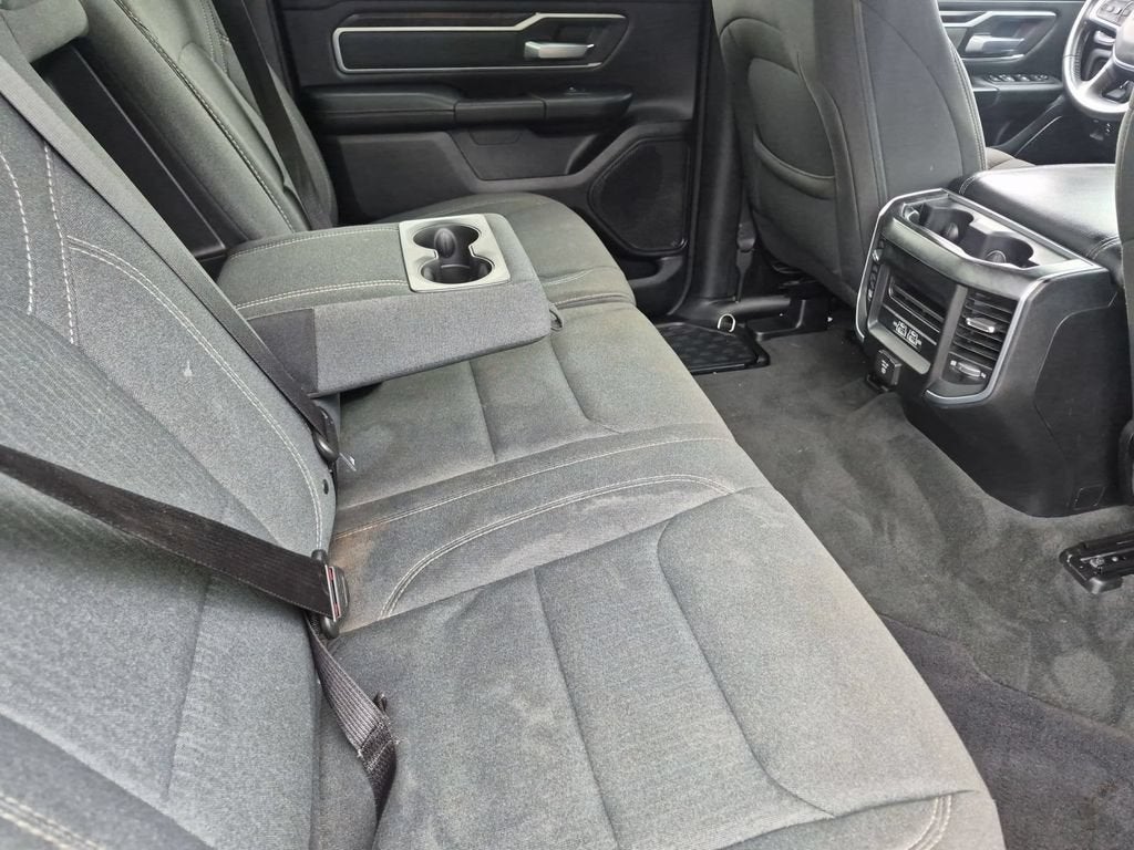 2021 RAM 1500 Big Horn Crew Cab 4x4 5'7" Box