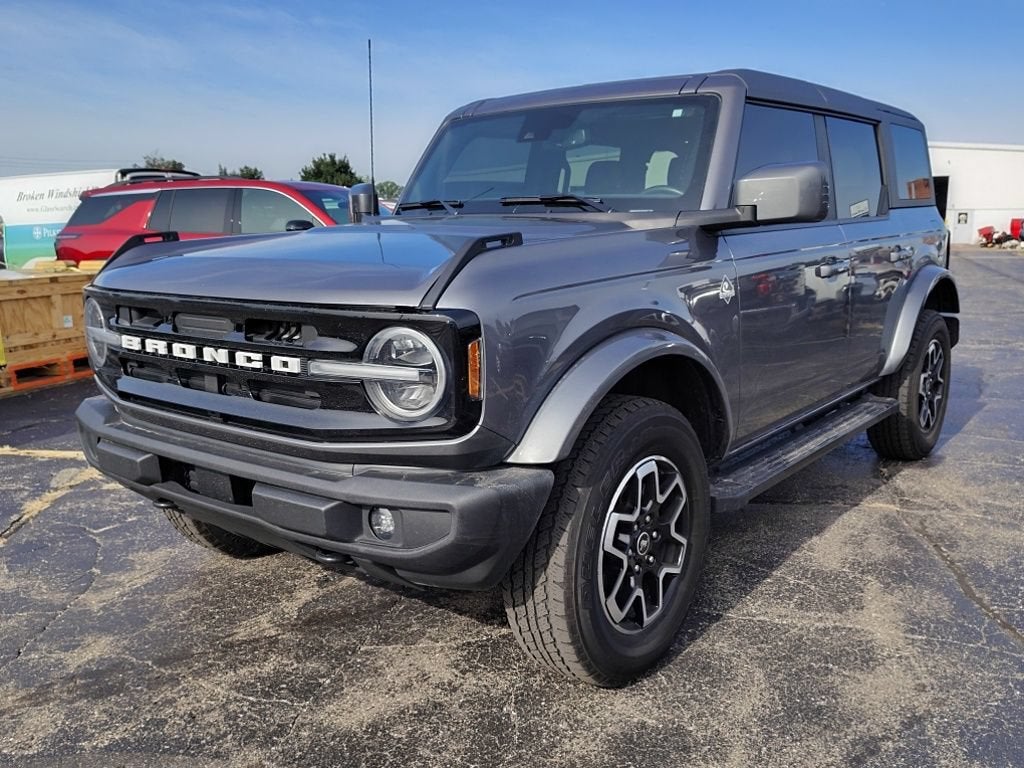 2023 Ford Bronco Outer Banks