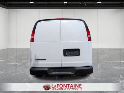 2025 Chevrolet Express Cargo WT