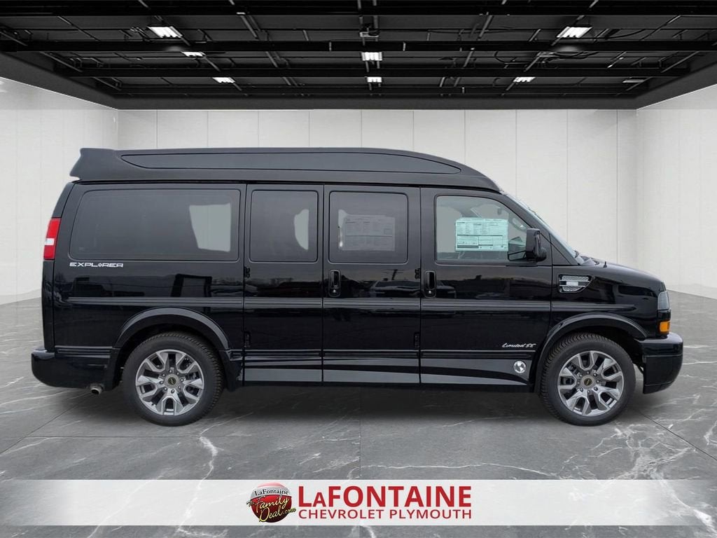 2026 Chevrolet Express Cargo WT
