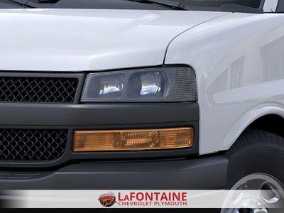 2025 Chevrolet Express Cargo WT