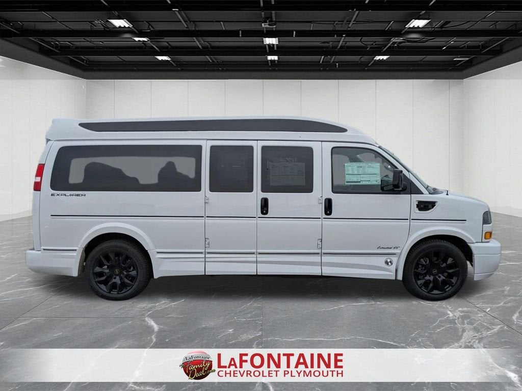 2026 Chevrolet Express Cargo WT