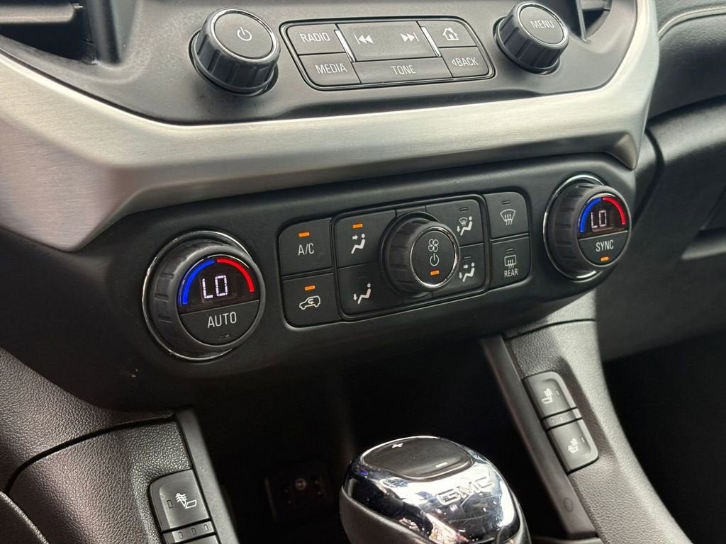 2019 GMC Acadia SLE