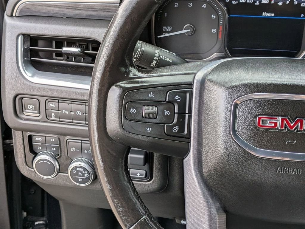 2021 GMC Yukon XL SLT