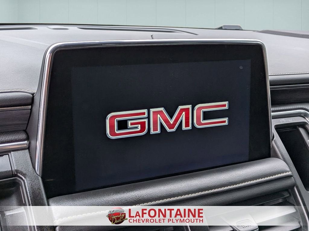 2021 GMC Yukon XL SLT