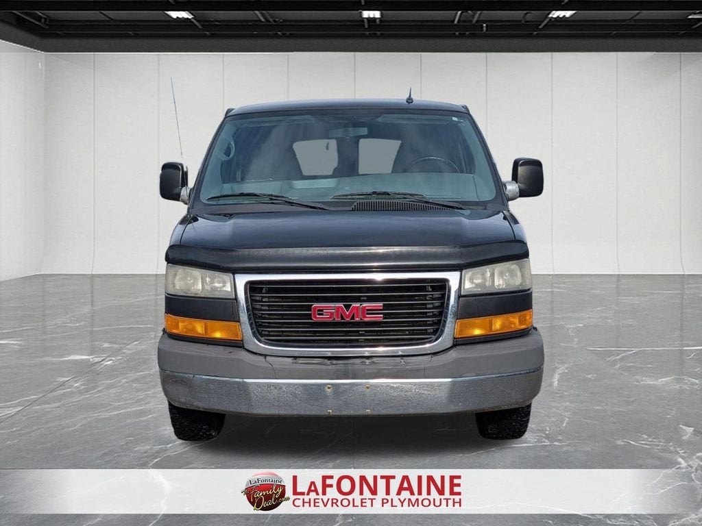 2013 GMC Savana Passenger 1500 LT