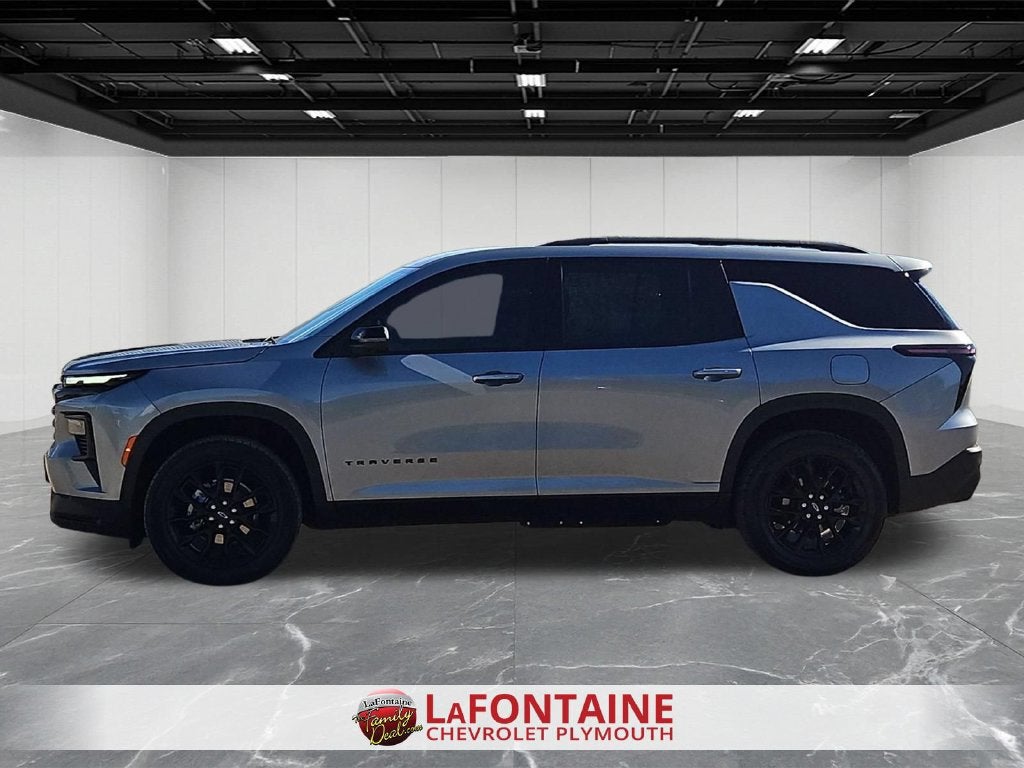 2024 Chevrolet Traverse LT