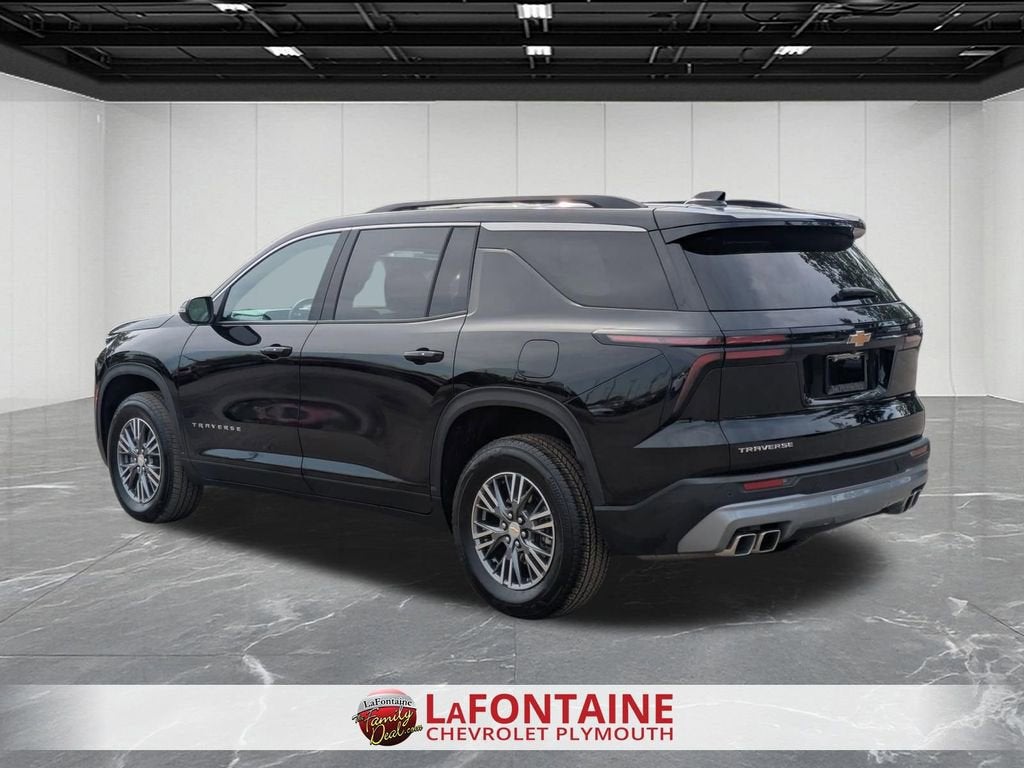 2025 Chevrolet Traverse LT