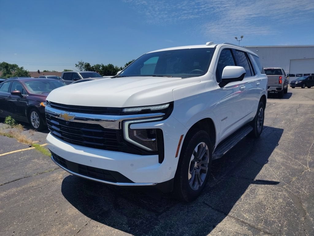 2025 Chevrolet Tahoe LS