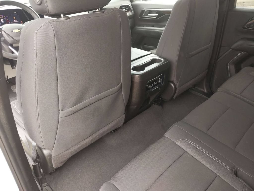 2025 Chevrolet Tahoe LS