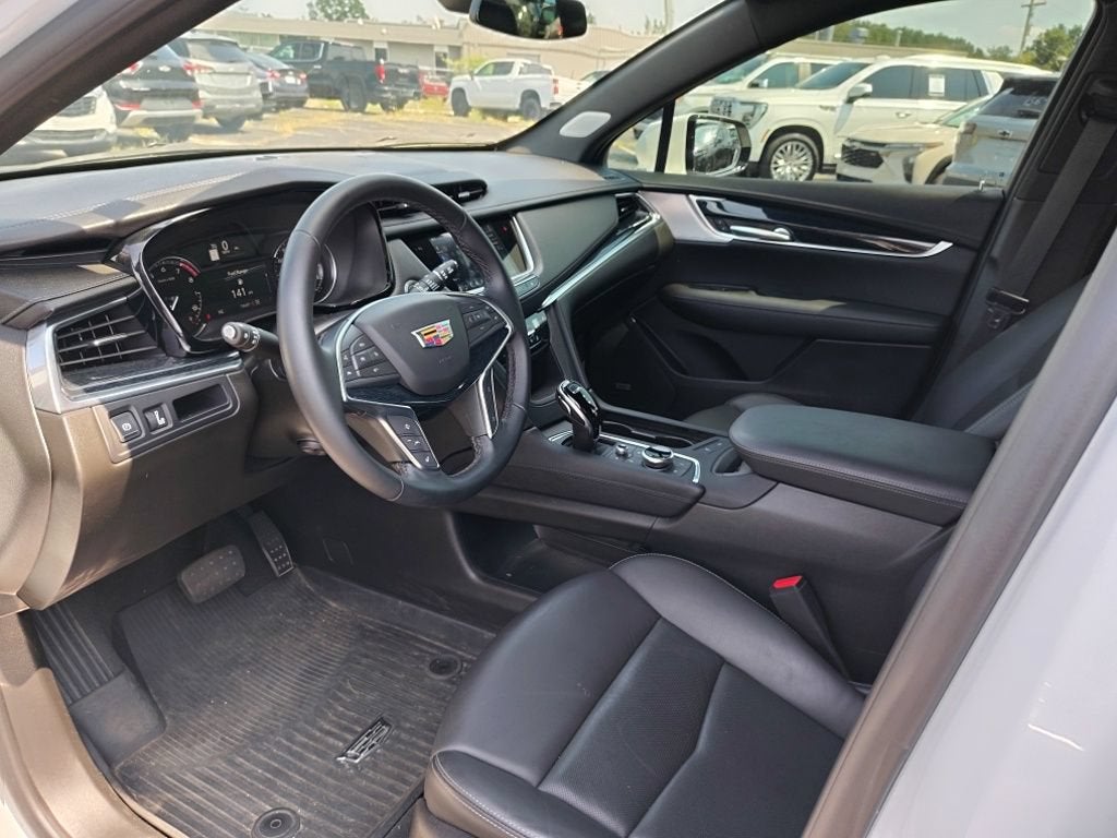 2025 Cadillac XT5 Premium Luxury