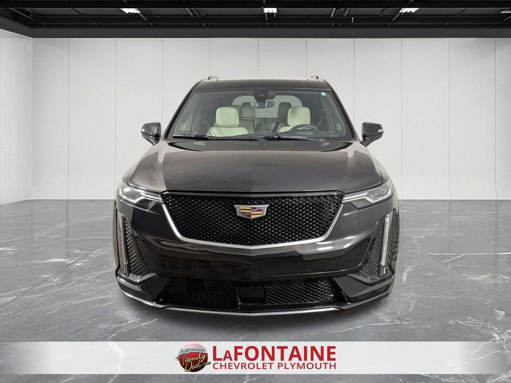 2023 Cadillac XT6 Sport