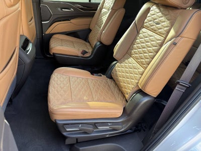 2024 Cadillac Escalade Sport