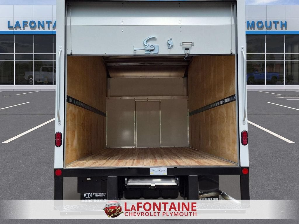2026 Chevrolet Express Cutaway 4500 2WT
