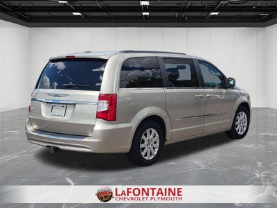 2013 Chrysler Town & Country Touring