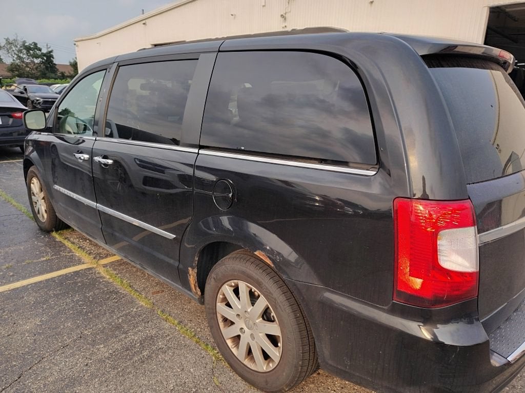 2015 Chrysler Town & Country Touring
