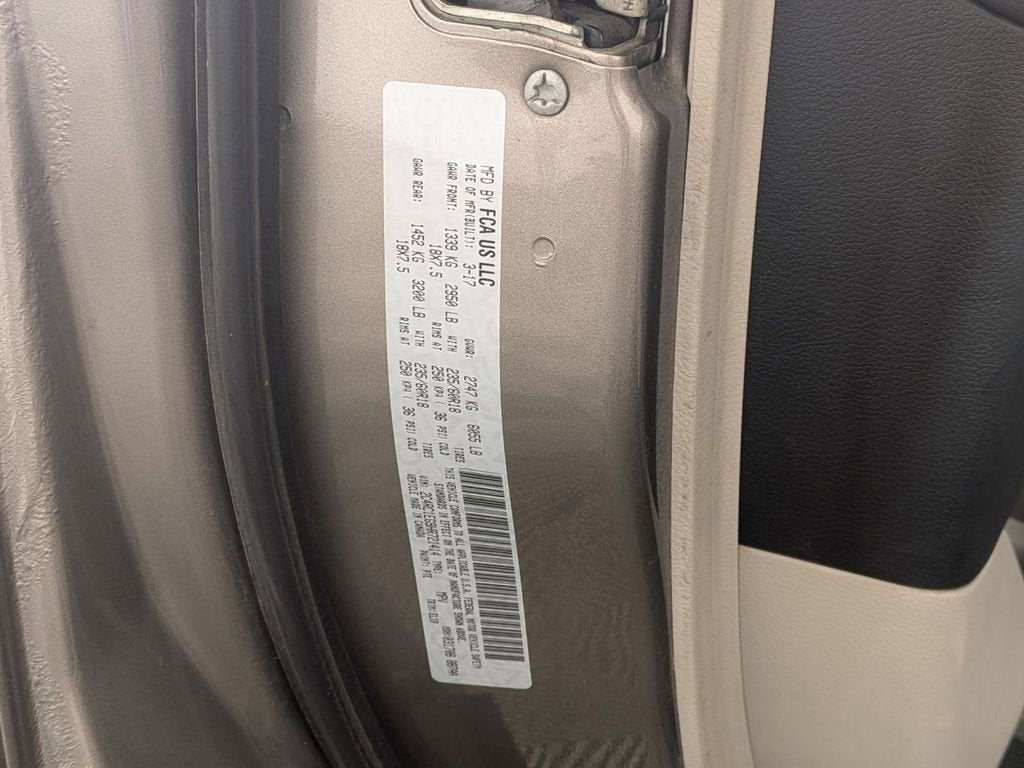 2017 Chrysler Pacifica Touring-L Plus