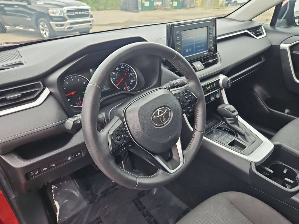2022 Toyota RAV4 XLE