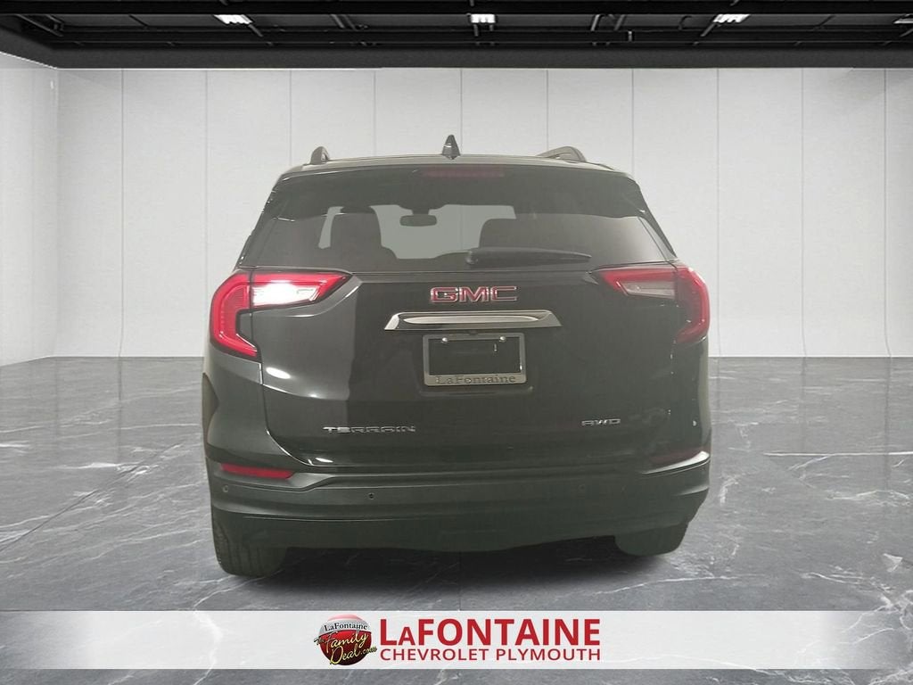 2023 GMC Terrain SLE